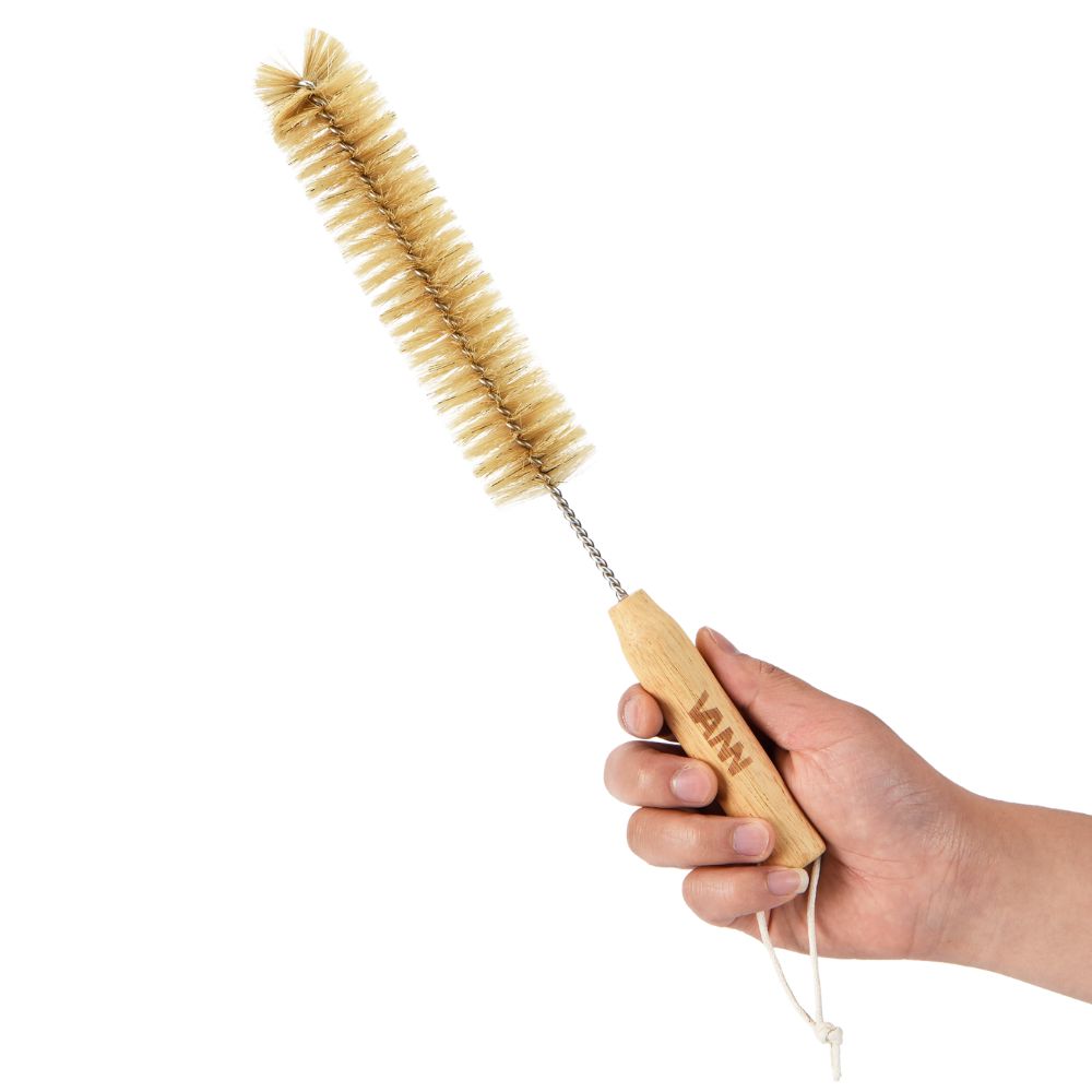 Cleaning brush