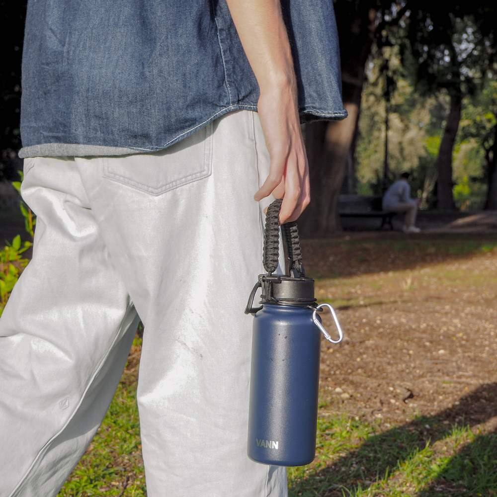 000 - Trageband mit Karabiner passend für die Ultimate Bottle 500ML, 1 Liter und 2 Liter